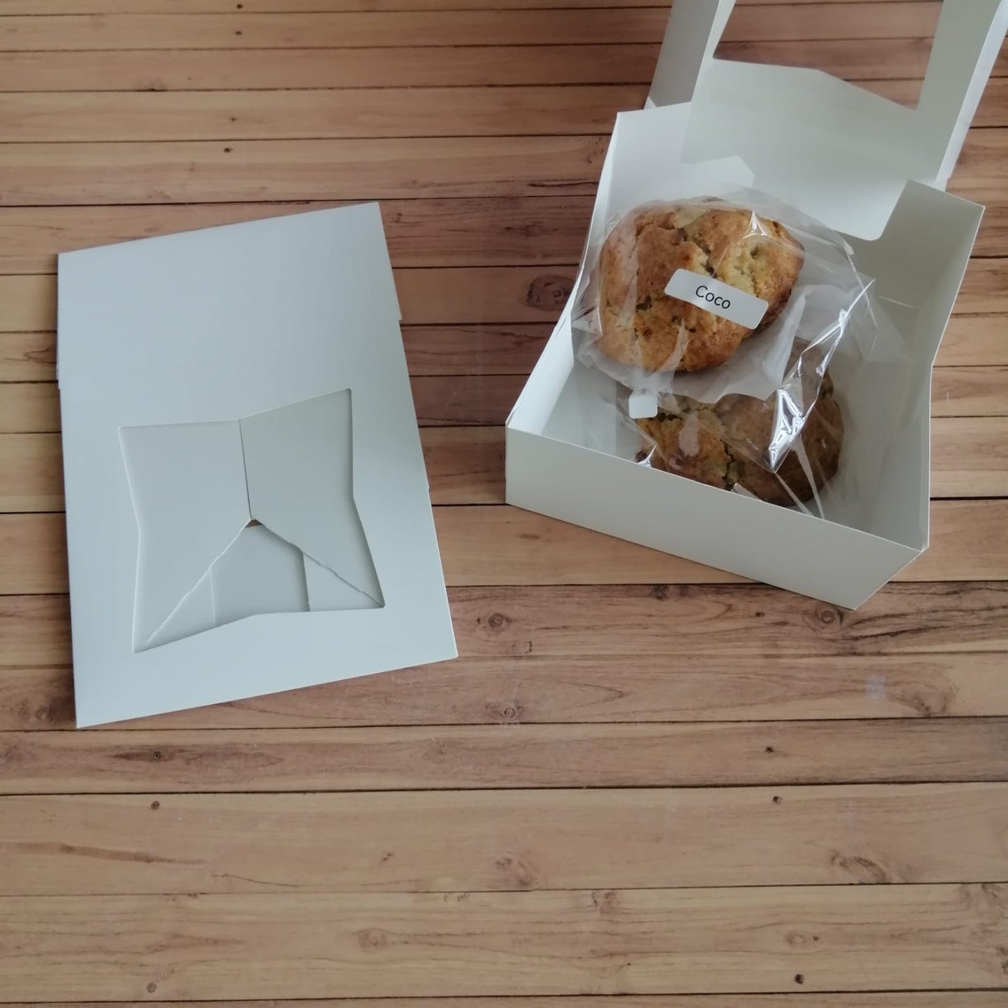 CG05 Caja para Postres y Jabones.