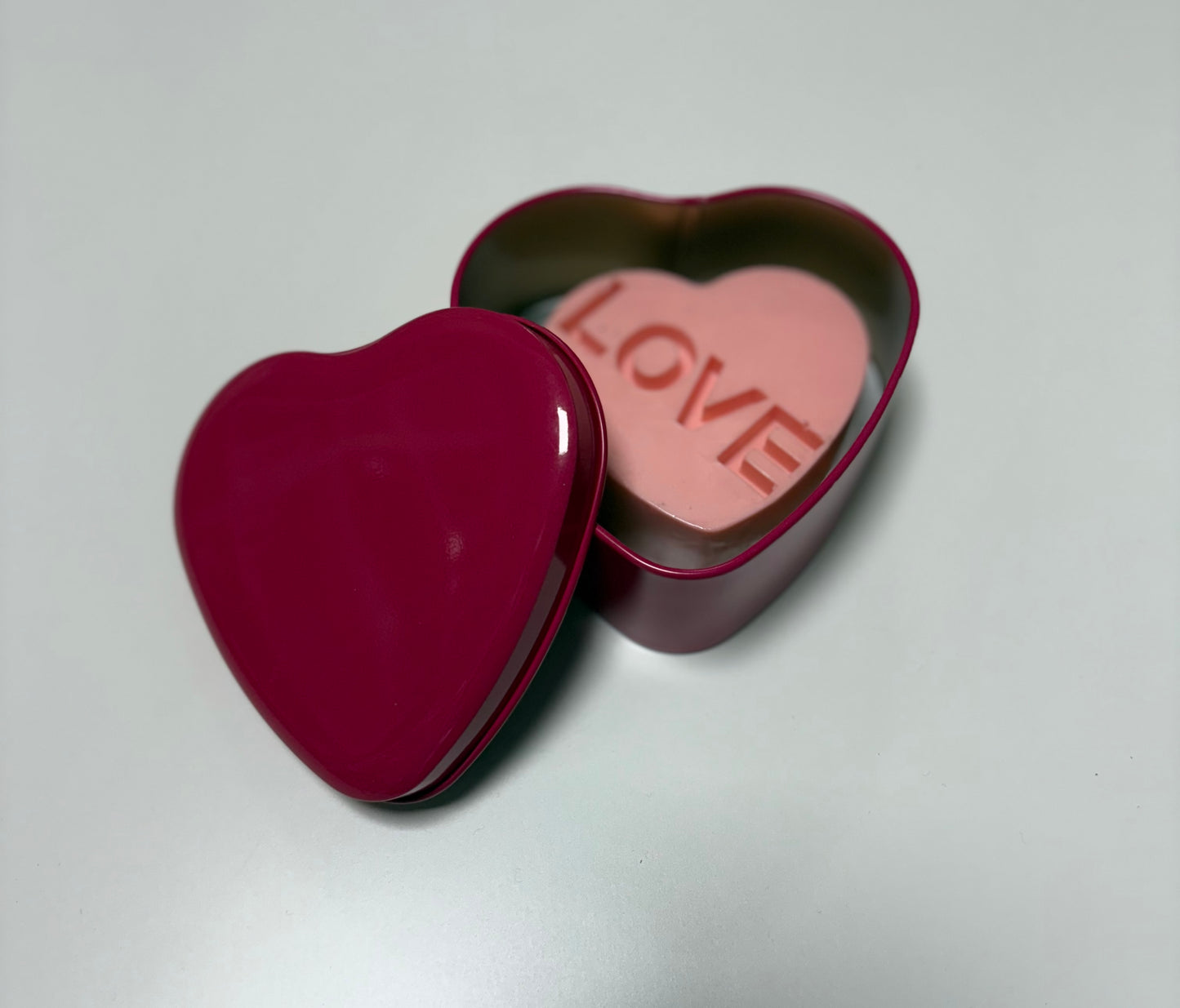 EKLA02 Lata Corazón