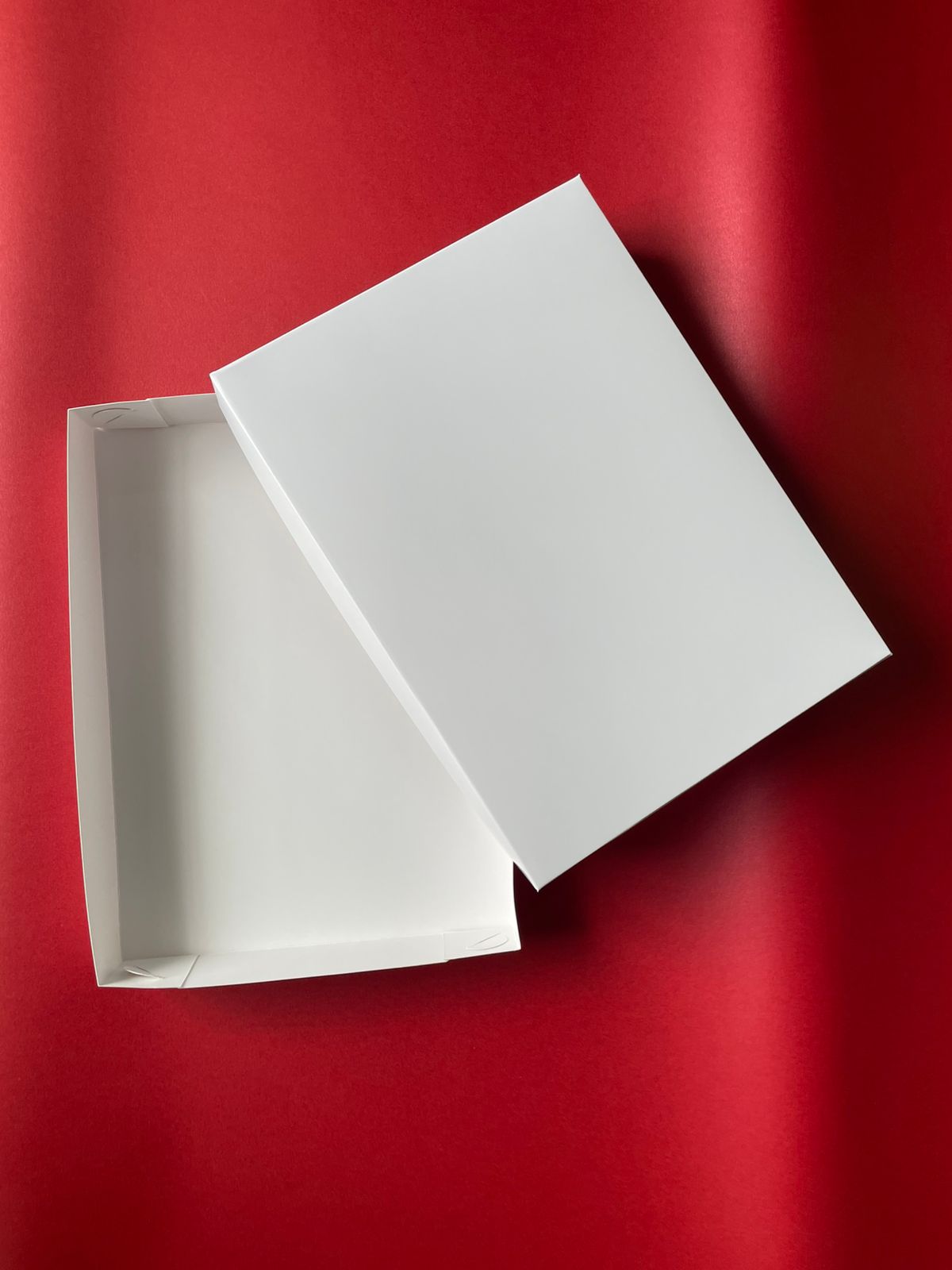 CC21 Caja Cerrada para Ropa