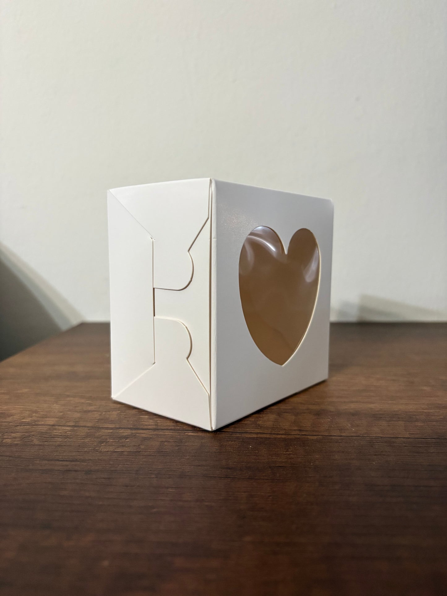 EKY01 Caja Blanca Corazon plegadiza