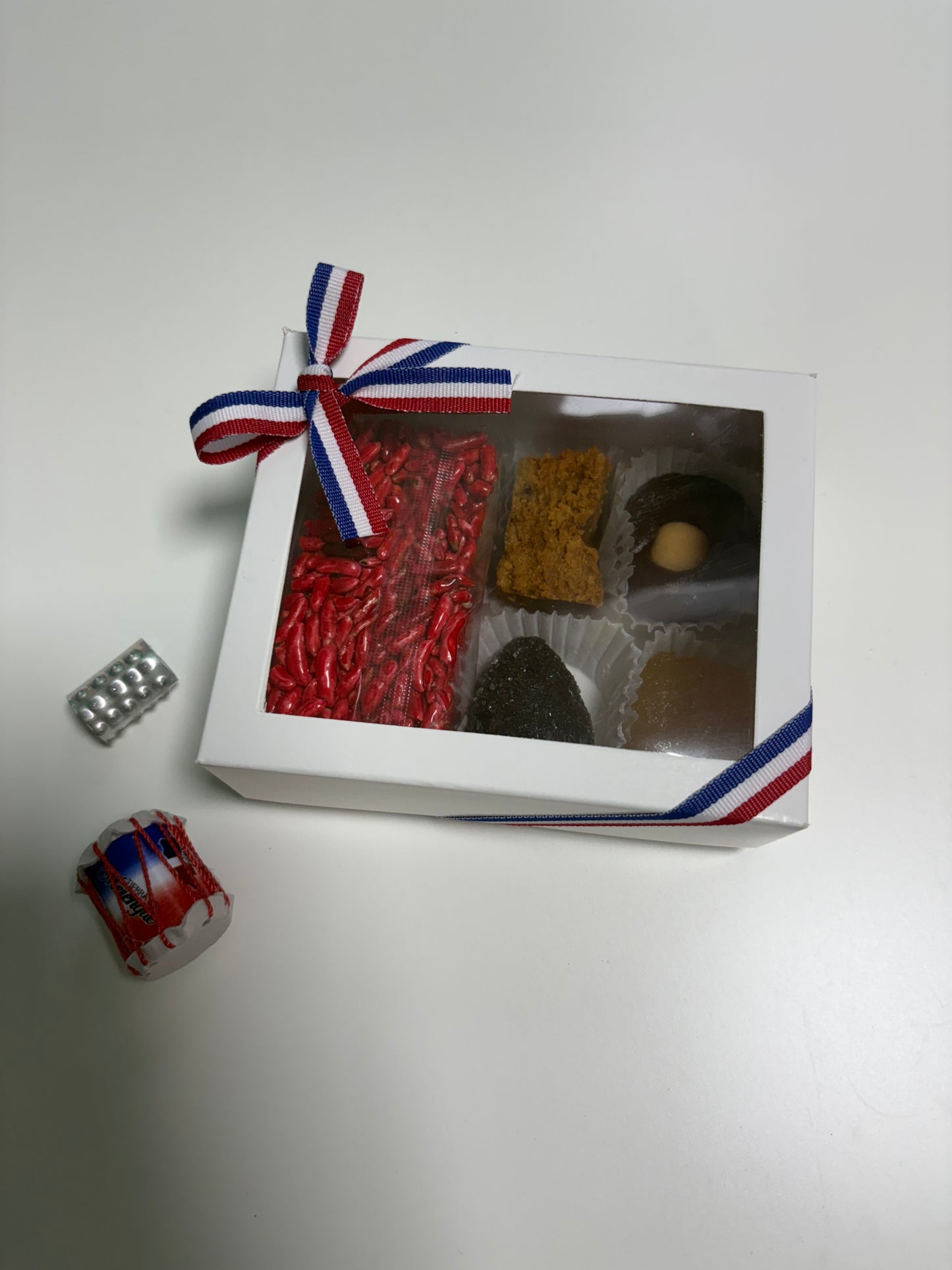 EKPO03 Cajas para Jabones, Postres, Mini Bebidas, Ponches.