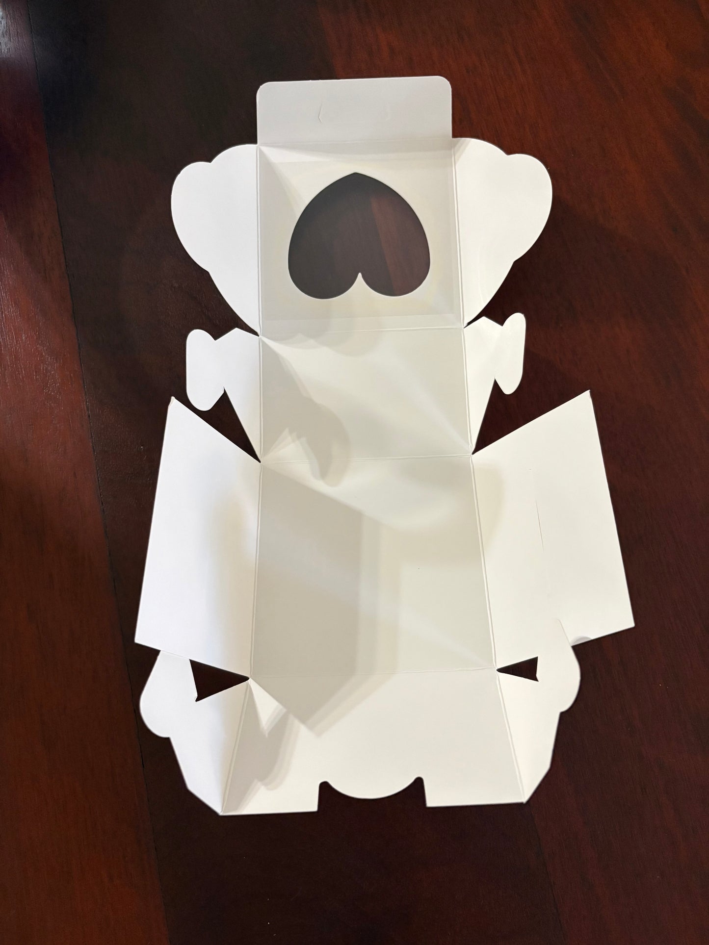 EKY01 Caja Blanca Corazon plegadiza