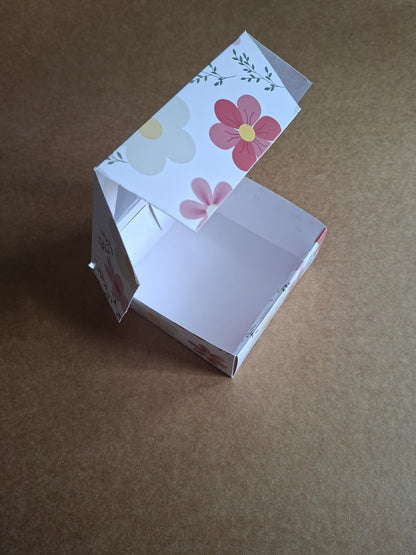 BO01 Cajas Flores Botoncitos